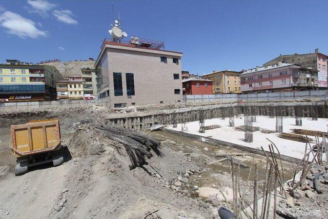 Otoparklarda Çalışma Temposu Düşmüyor