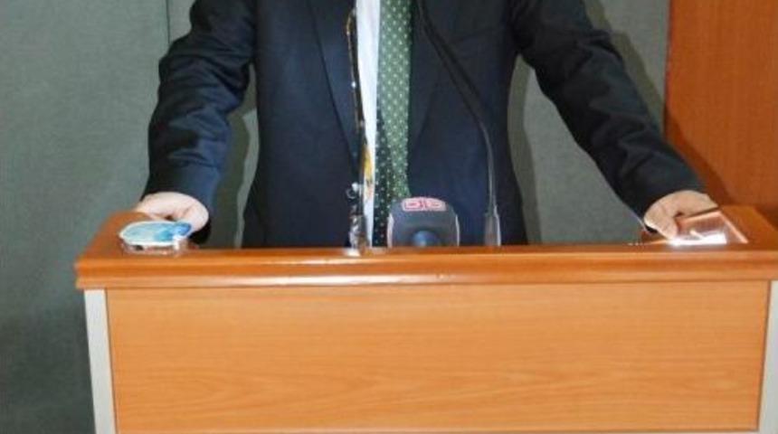 Uşak Valisi Salim Demir; "&uuml;lkemiz, Milletimiz, Devletimiz Bizden Hizmet Bekliyor"