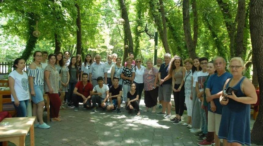 Eğitim Giderlerine Destek Oldukları &Ouml;ğrenciler İle Kahvaltıda Buluştular