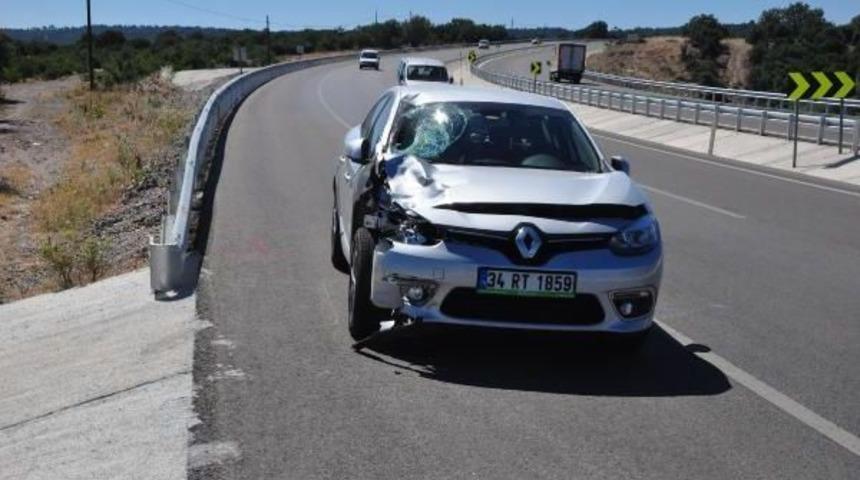 Kamyonetinin Brandasını Bağlarken Otomobilin &Ccedil;arptı, &Ouml;ld&uuml;