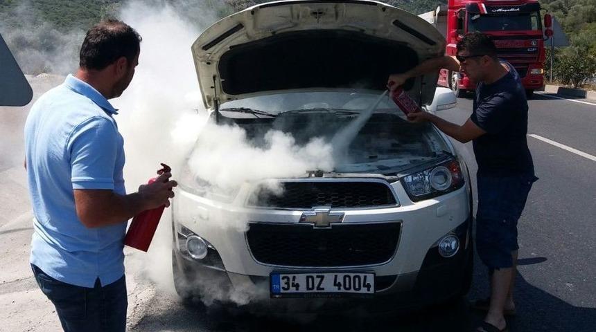 Milas&rsquo;ta Seyir Halindeki Cip Alev Aldı