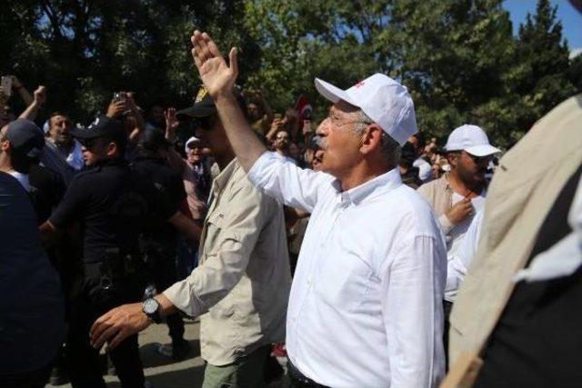 Kılıçdaroğlu: En Barışçıl Eylemimiz Bazı Çevrelerde Ciddi Kaygılar Yaratıyor (4)