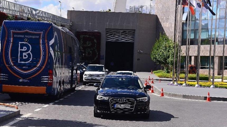 Başakşehir&rsquo;de Cengiz &Uuml;nder Zirvesi Sona Erdi