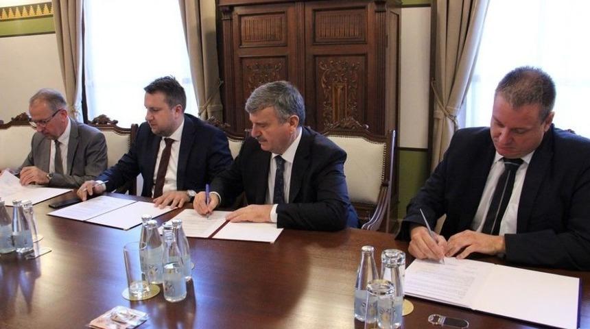 Konya&rsquo;dan Kardeş Şehir Saraybosna&rsquo;ya 20 Tramvay