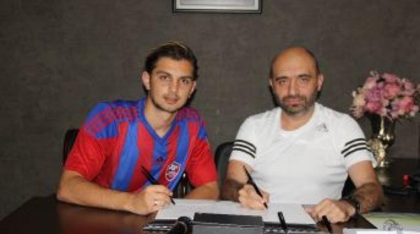 Karab&uuml;kspor, Gen&ccedil; File Bek&ccedil;isi &Ccedil;ağlar İle S&ouml;zleşme İmzaladı