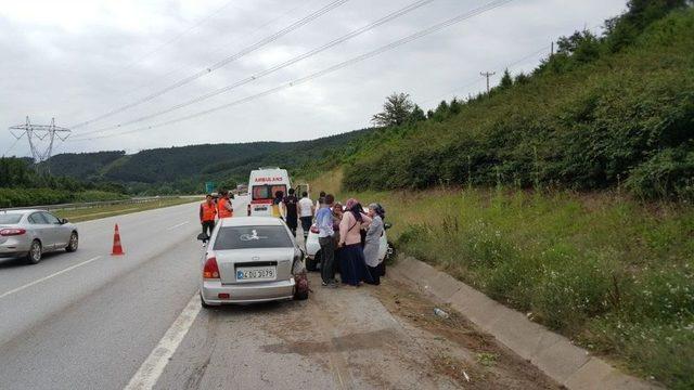 Düzce’de Trafik Kazası 4 Yaralı