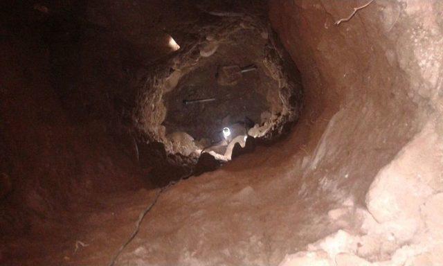 Depoda Define Ararken Su&ccedil;&uuml;st&uuml; Yakalandı 1