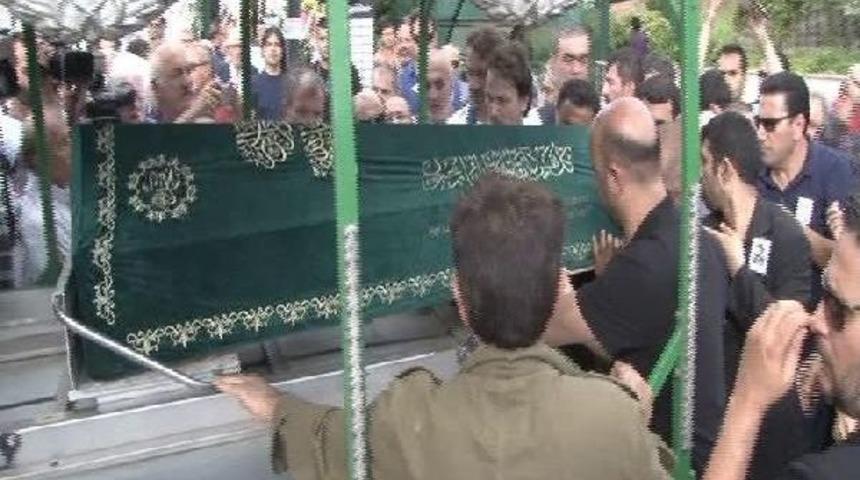 Usta Oyuncu Hakan Balamir Son Yolculuğuna Uğurlandı