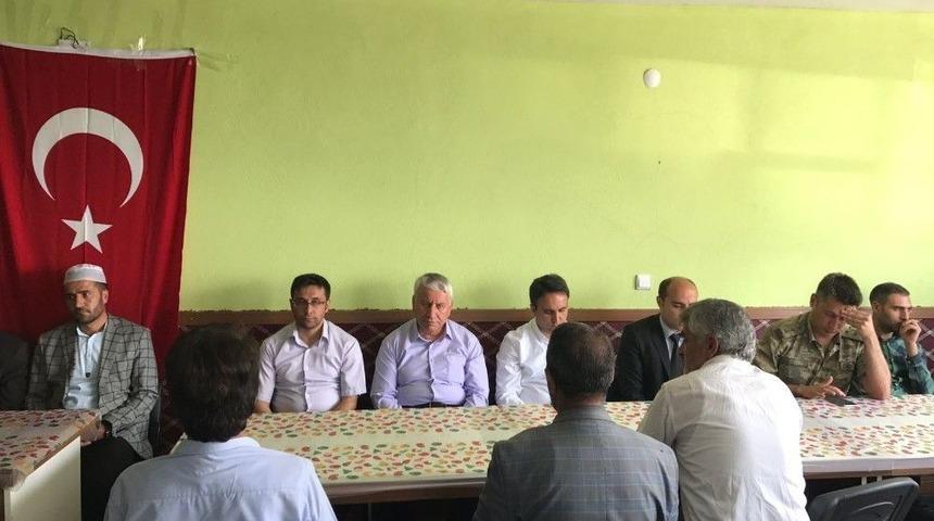 Şehit Deniz İ&ccedil;in Taziye Yemeği Verildi