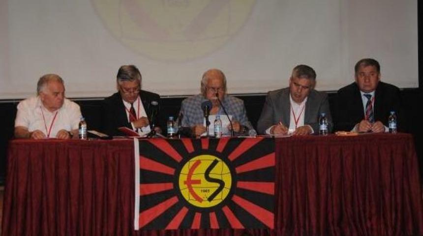 Eskişehirspor Kongresi Yine Ertelendi