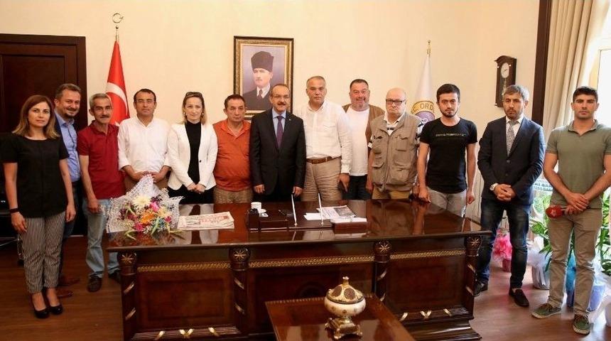 Validen Birlik Ve Beraberlik Mesajı