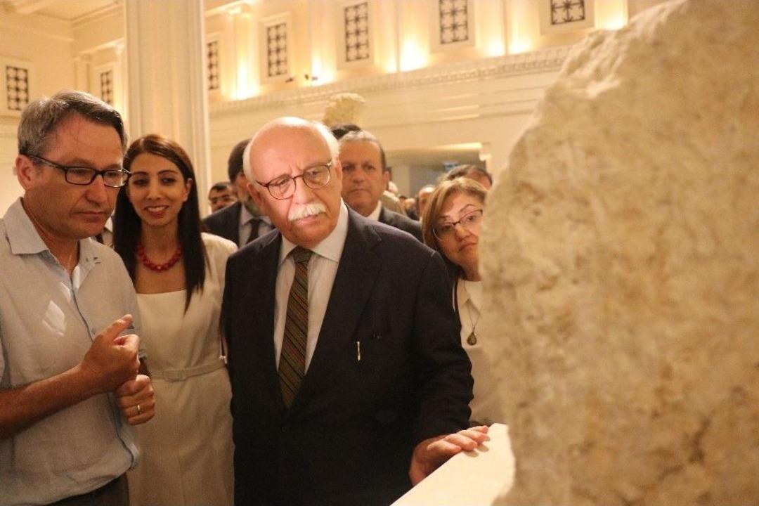Bakan Avcı Arkeoloji M&uuml;zesini Ve Gaziantep Sanat Merkezini Ziyaret Etti