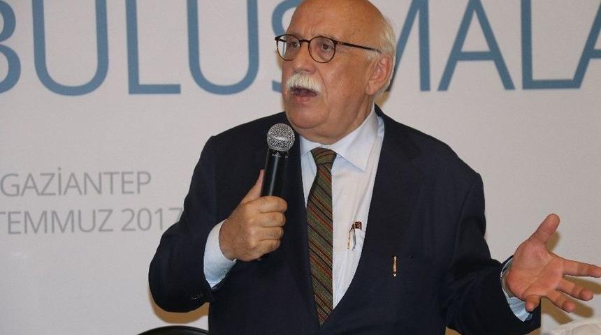 Bakan Avcı, Turizm Sekt&ouml;r&uuml; Temsilcileriyle Bir Araya Geldi