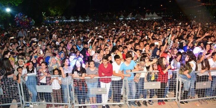 O Ses Türkiye Şampiyonu Emre Sertkaya, Bitlislileri Coşturdu G4