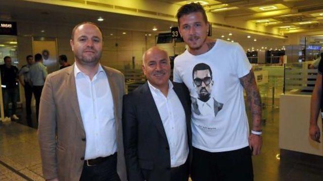 Kucka İstanbul’A Geldi