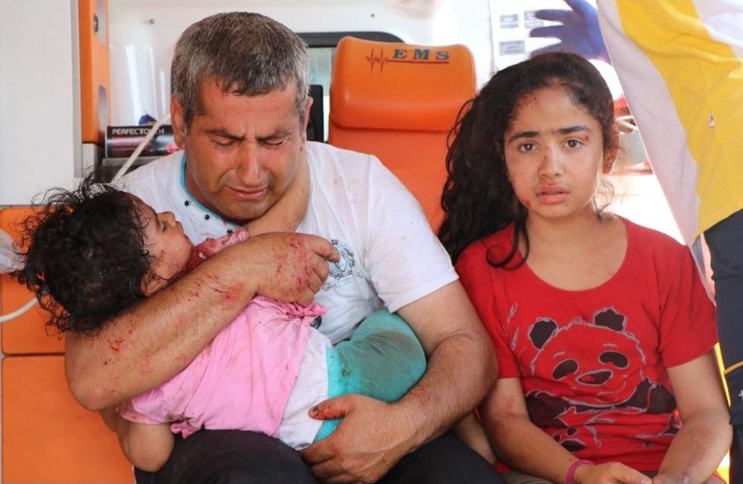 Adana&rsquo;da Otomobiller Kafa Kafaya &Ccedil;arpıştı: 2&rsquo;si &Ccedil;ocuk 10 Yaralı