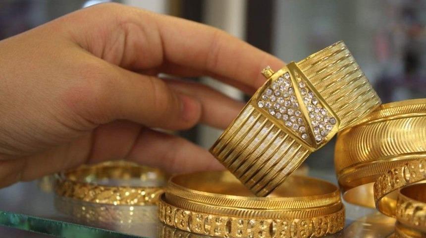 Altın Fiyatlarının D&uuml;şmesi D&uuml;ğ&uuml;nc&uuml;lere Yaradı