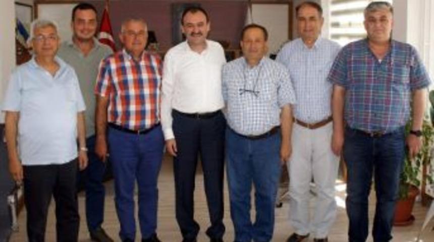 Aydın Ticaret Borsasından Milli Eğitim M&uuml;d&uuml;r&uuml; &Ccedil;andıroğlu&rsquo;na Ziyaret