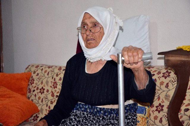 (özel Haber) Hesna Nine 50 Yıl Sonra Işığına Kavuştu