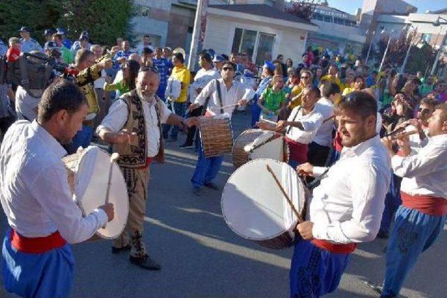 56 Yıllık 'silivri Yoğurt Festivali'nden Termik Santrale Gönderme