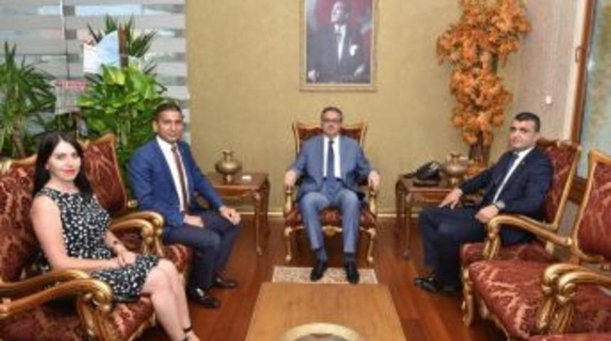 Mersin Barosu Y&ouml;netiminden Vali Su&rsquo;ya &lsquo;hayırlı Olsun&rsquo; Ziyareti
