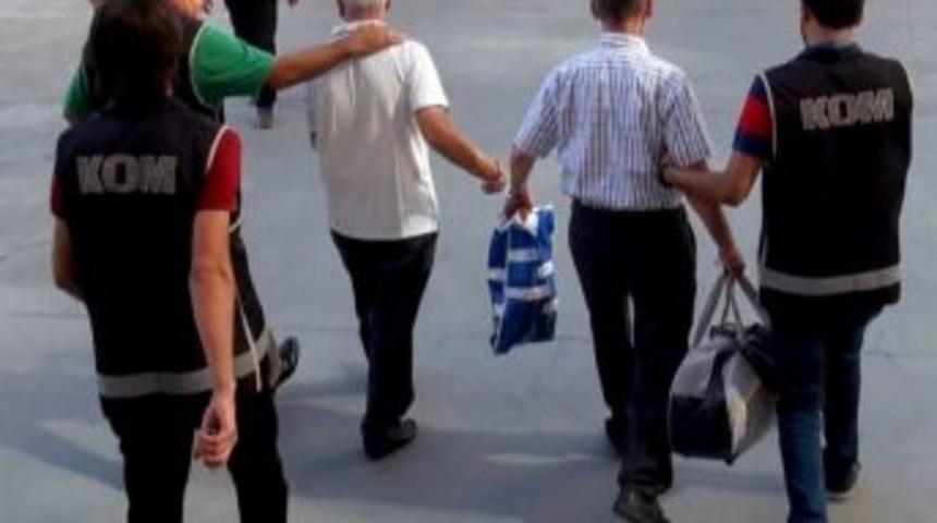 Fet&ouml;&rsquo;ye Finans Sağlayan İş Adamlarına Operasyon: 2 G&ouml;zaltı