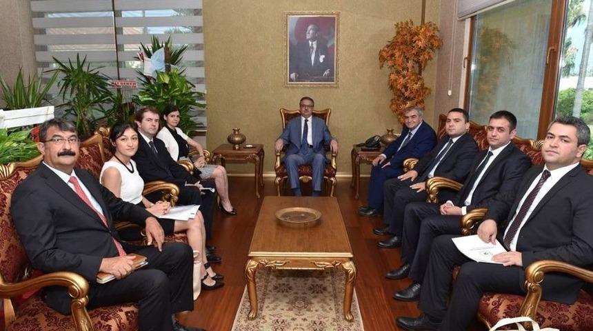 Vali Su&rsquo;ya Hayırlı Olsun Ziyaretleri S&uuml;r&uuml;yor