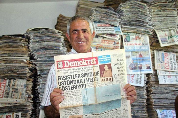 Vartolu Çiftçi 48 Yıldır Gazete Biriktiriyor G4