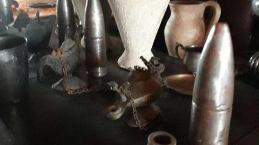 Top Mermisinin Patladığı Evden Tarihi Eserler &Ccedil;ıktı