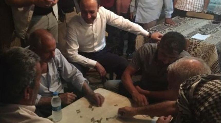 Vali Erin Esnafla Bir Araya Geldi