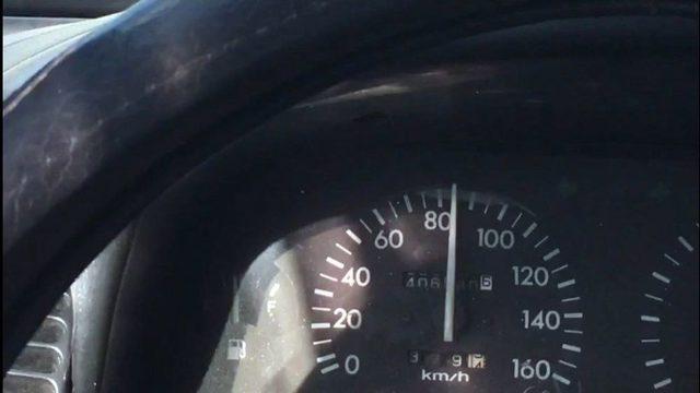 (&ouml;zel Haber) D-100 Karayolunda Bisiklet İle Tehlikeli Yolculuk 1