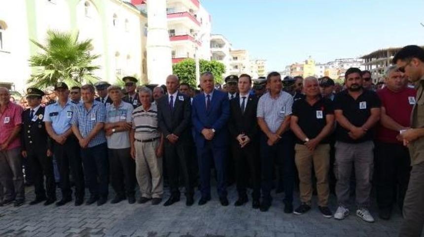 Kavgacıları Ayırırken Şehit Olan Polis Toprağa Verildi