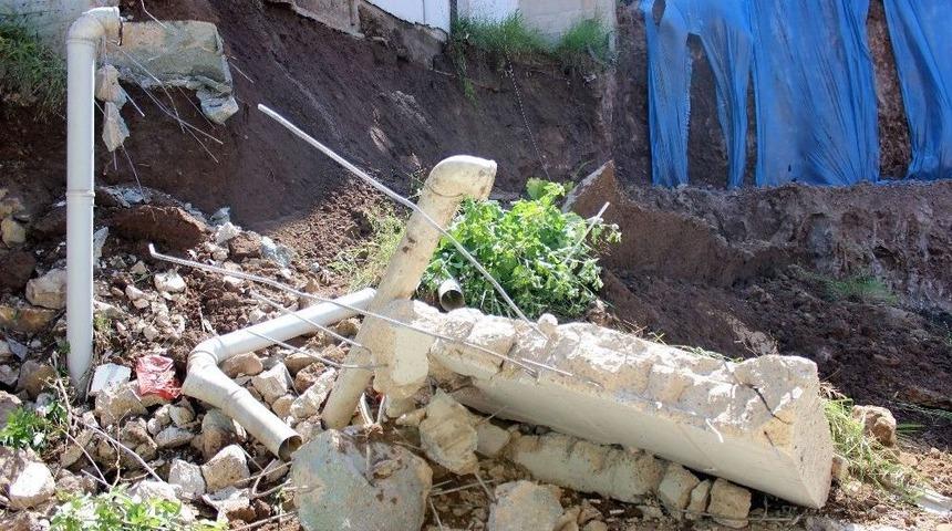 Kocaeli’de İstinat Duvarı Çöktü