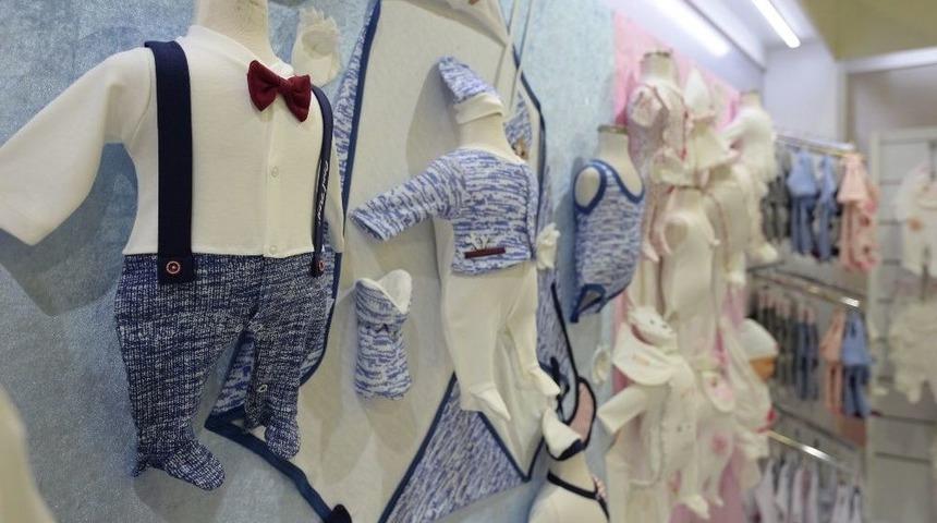 D&uuml;nya Bursa Tekstiline Hayran