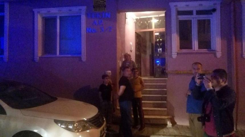 Ocakta Unutulan Yemek Yangına Neden Oldu