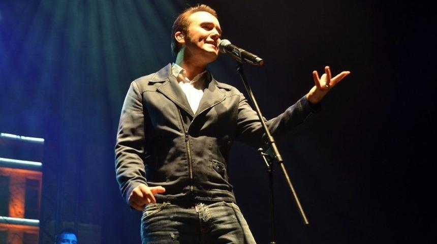 Altın Kiraz Festivali&rsquo;nde Mustafa Ceceli Heyecanı