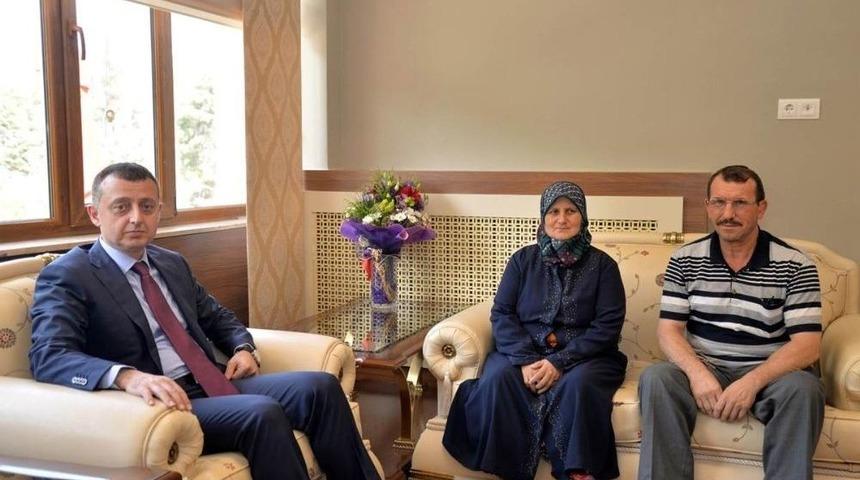 Şehit Ailesinden Vali B&uuml;y&uuml;kakın&rsquo;a Ziyaret