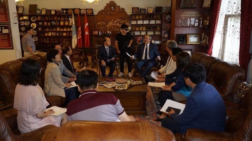 G&uuml;ney Kore Namwon Belediye Meclis &Uuml;yeleri Nevşehir Belediyesini Ziyaret Etti