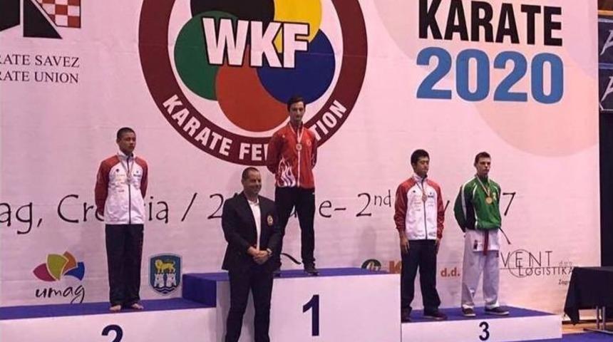 D&uuml;nya Şampiyonluğuna Uzanan &Ccedil;orlulu Karateci Olimpiyat Vizesi Aldı