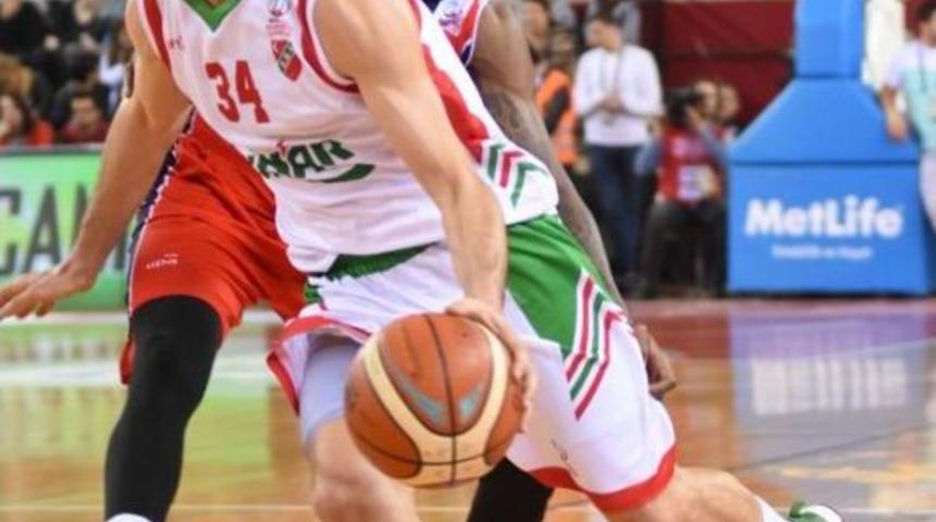 Pınar Karşıyaka'da Soner Ayrıldı