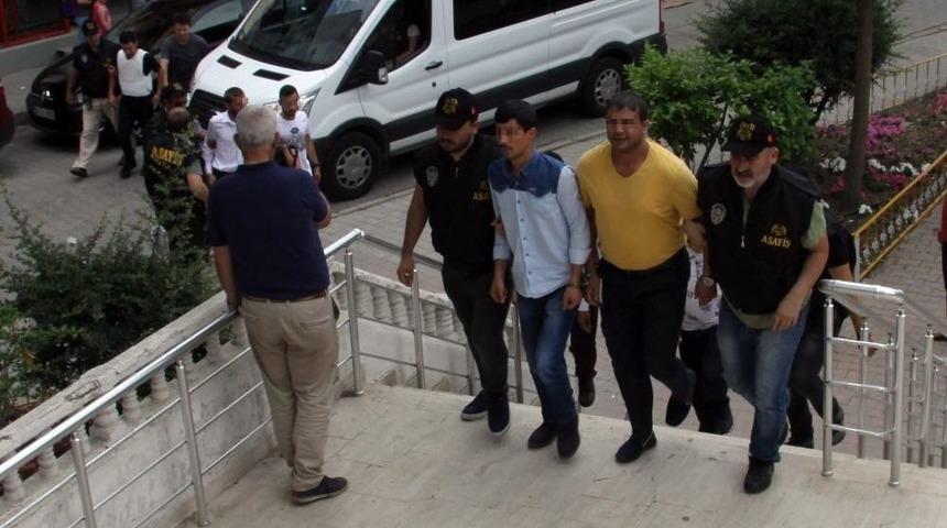 Kendilerini Vali Olarak Tanıtarak İşadamlarını 2 Ayda 551 Bin Tl Dolandıran &Ccedil;ete &Ccedil;&ouml;kertildi