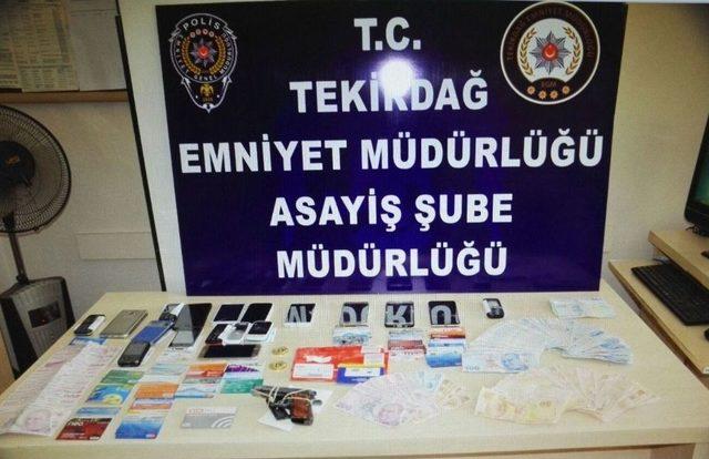 Kendilerini Vali Olarak Tanıtarak İşadamlarını 2 Ayda 551 Bin Tl Dolandıran &Ccedil;ete &Ccedil;&ouml;kertildi 1