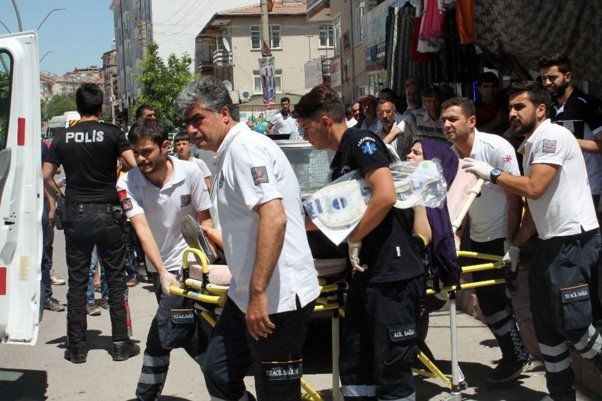 Elazığ&rsquo;da Silahlı Saldırı: 3 Yaralı