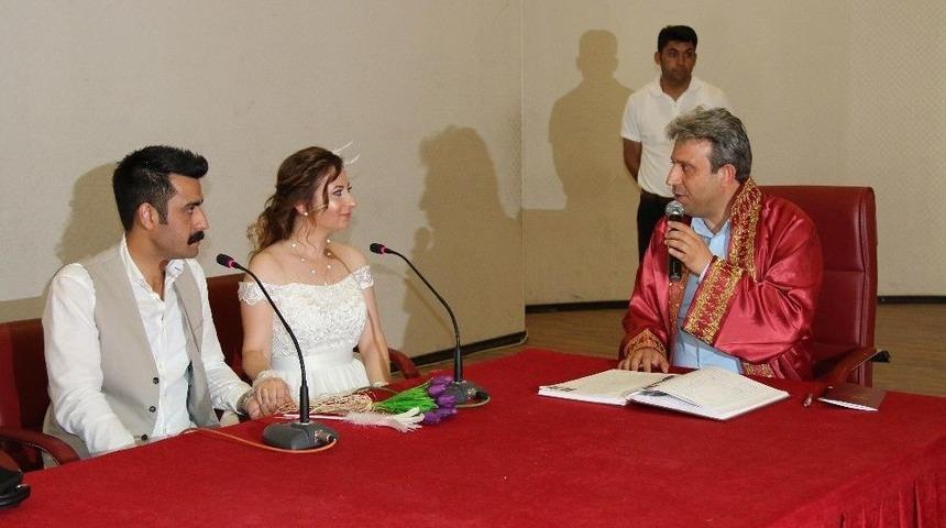 Haliliye Nikah Dairesinde 07.07.2017 Yoğunluğu