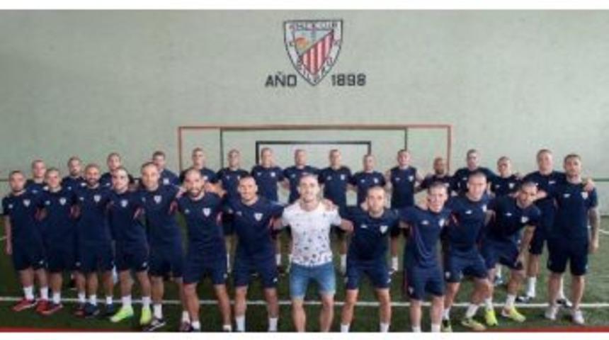 Takım Arkadaşlarından Alvarez'e Destek