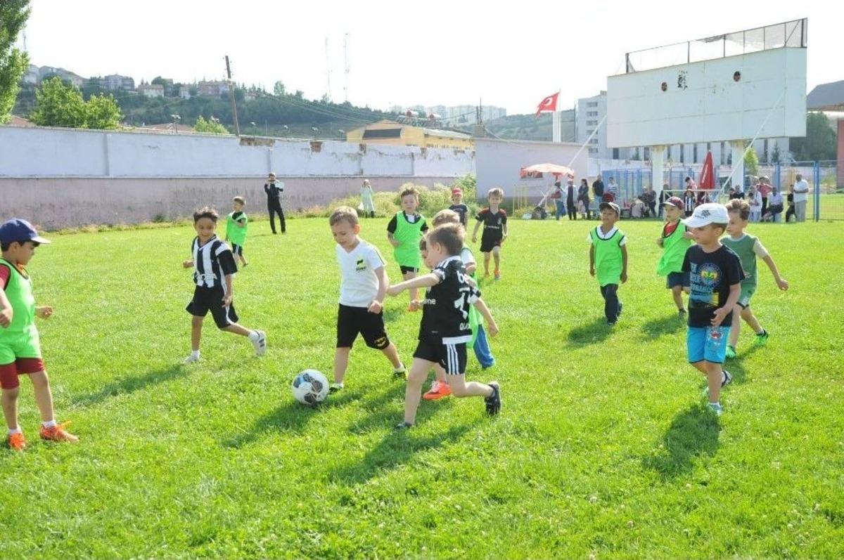 Boz&uuml;y&uuml;k Belediyesi Yaz Spor Okulları Başladı