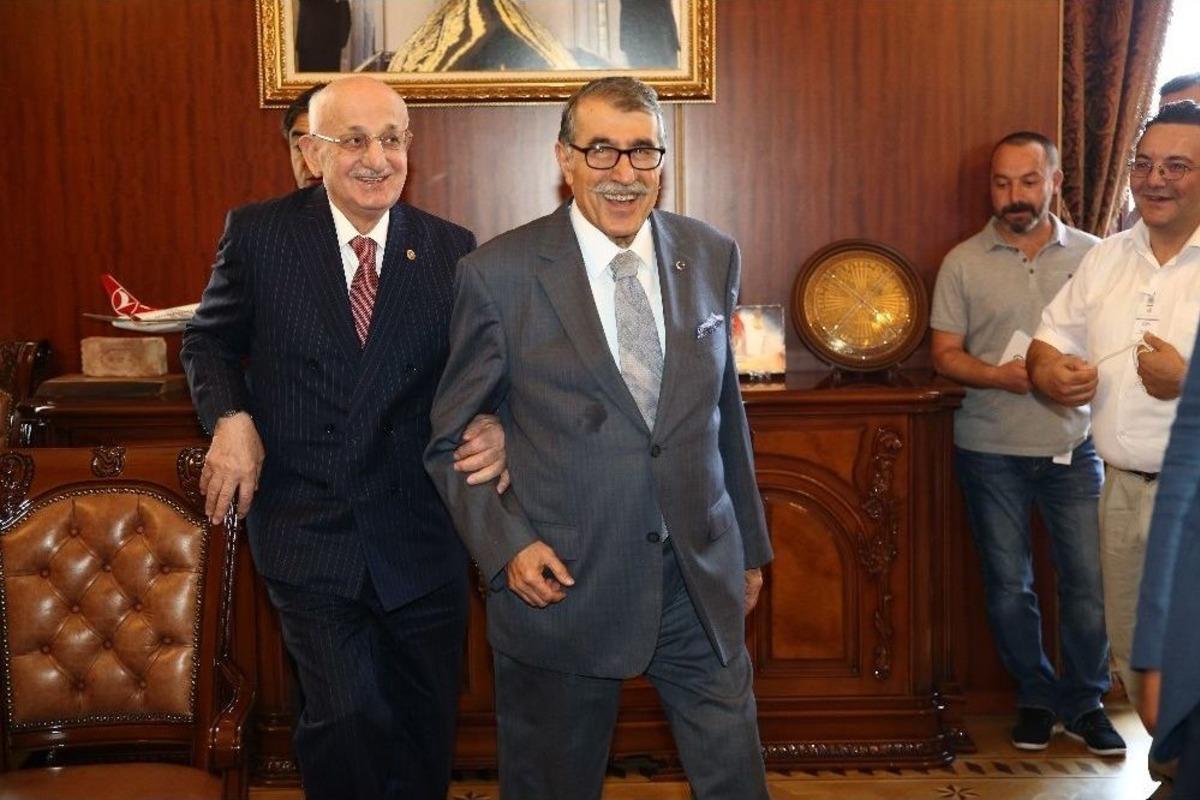 Meclis İ&ccedil;t&uuml;z&uuml;ğ&uuml; Teklifi Tbmm Başkanlığına Sunuldu