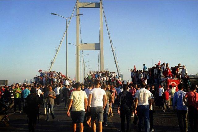 İha Muhabirlerinin Gözünden 15 Temmuz Destanı Fotoğraf Sergisi