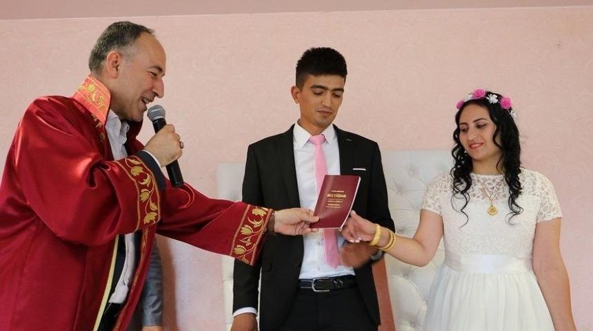 &Ccedil;iftler 7&rsquo;inci Ayın 7&rsquo;sini Ka&ccedil;ırmadı