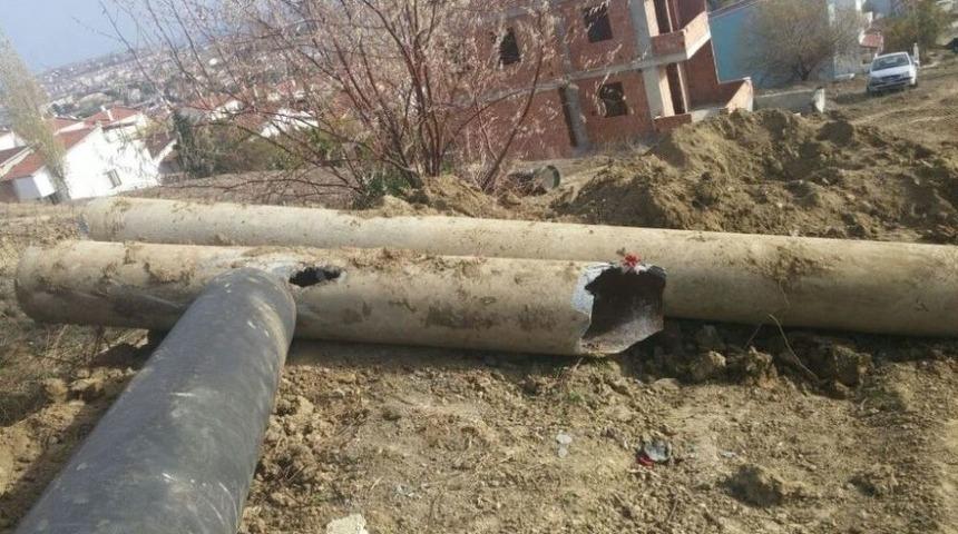 Teski İ&ccedil;me Suyu Borularını Yeniliyor